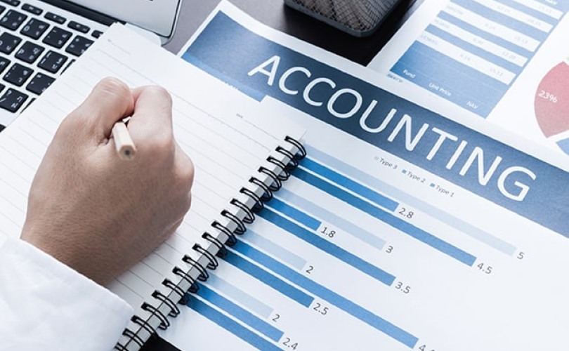 Preparing inventory adjustments, final accounts and closing entries